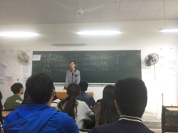 EF2EEB301C2E43CE461CE1FE480323E2.JPG